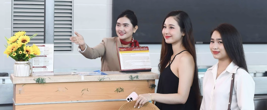 Khu vực check-in